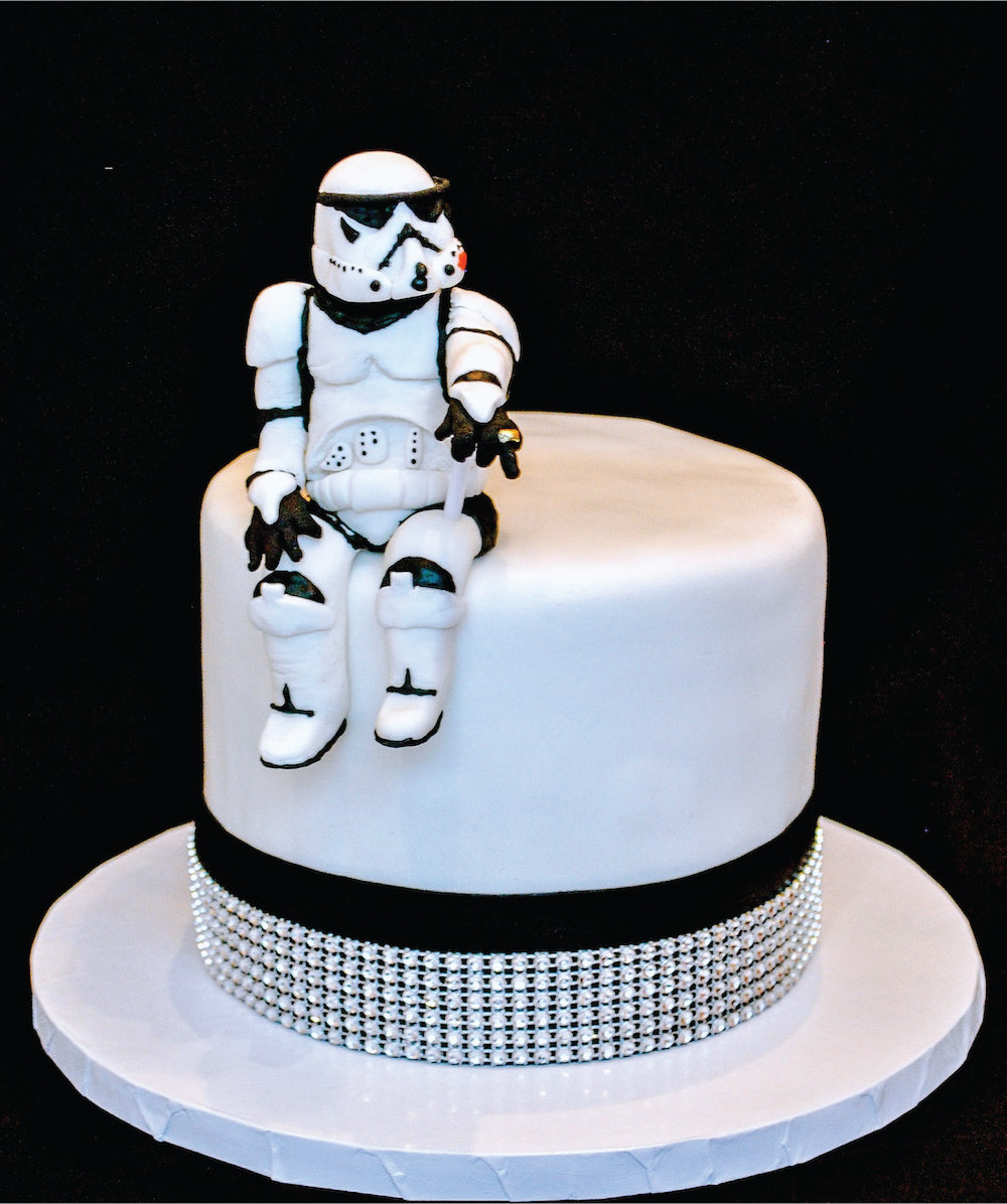 Storm shop trooper cake