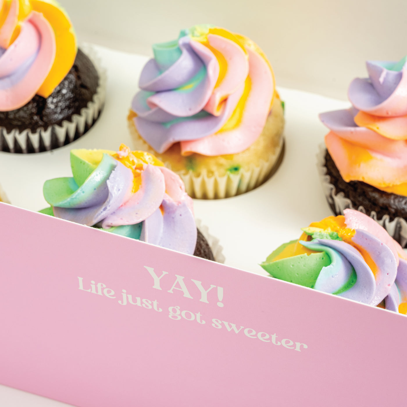 St. Patrick's Day Rainbow Cupcakes