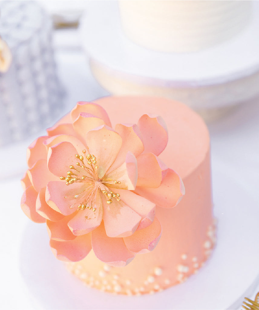 Pearls + Flowers Signature Cake